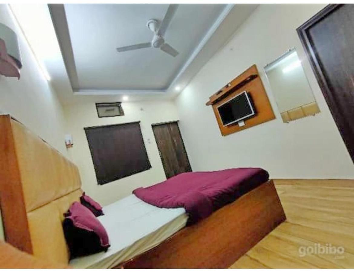 Hotel Basera Guest House, Sahāranpur Exterior photo